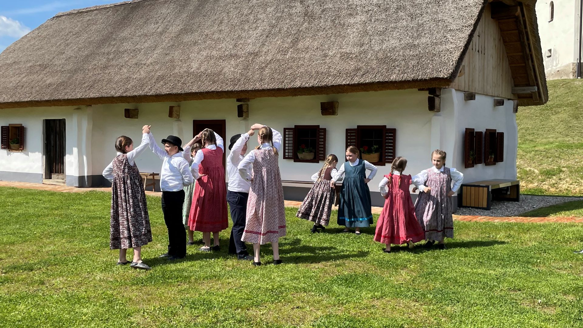 pozdrav pomladi park dediščine 7 folklora